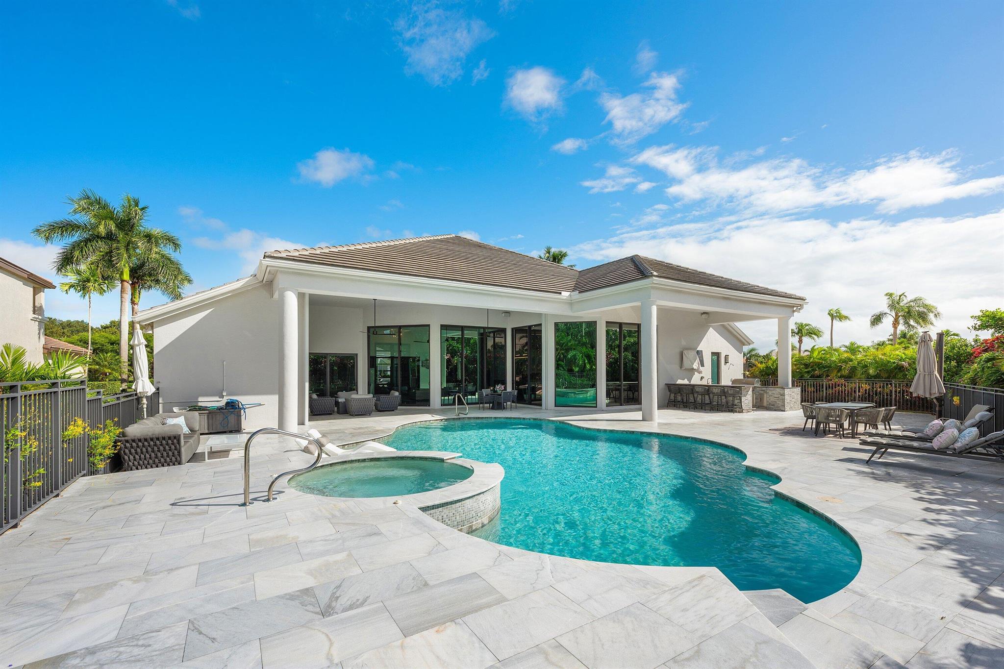 BOCAIRE GOLF CLUB 1 - Residential