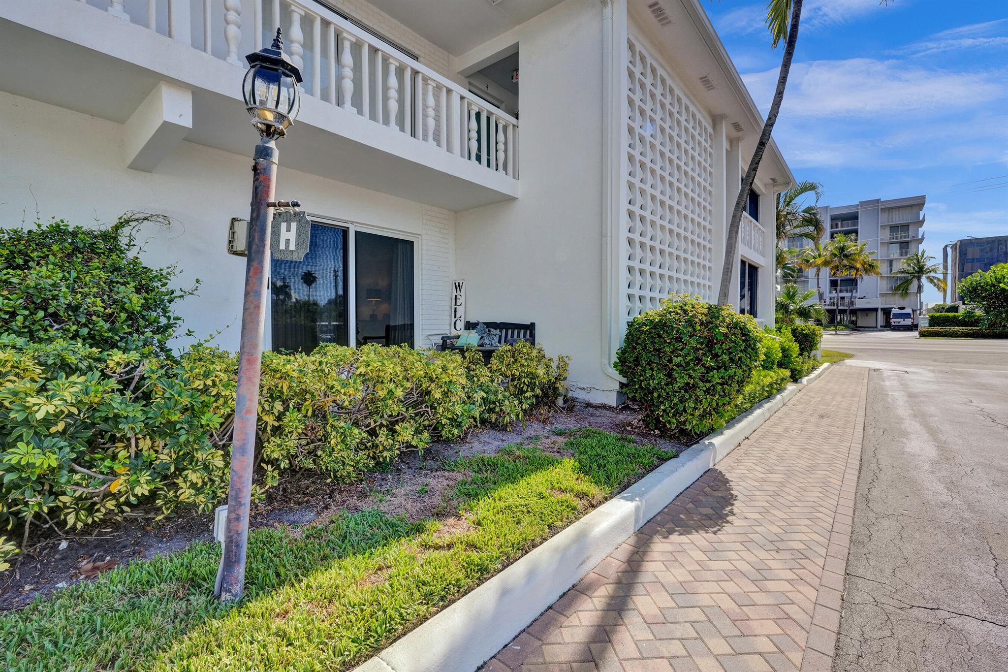PALM BEACH VILLAS CONDO - Residential Lease