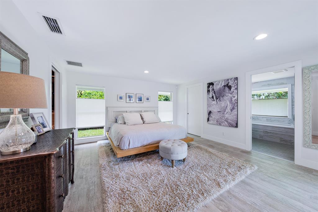 Village of North Palm Bea - Residential