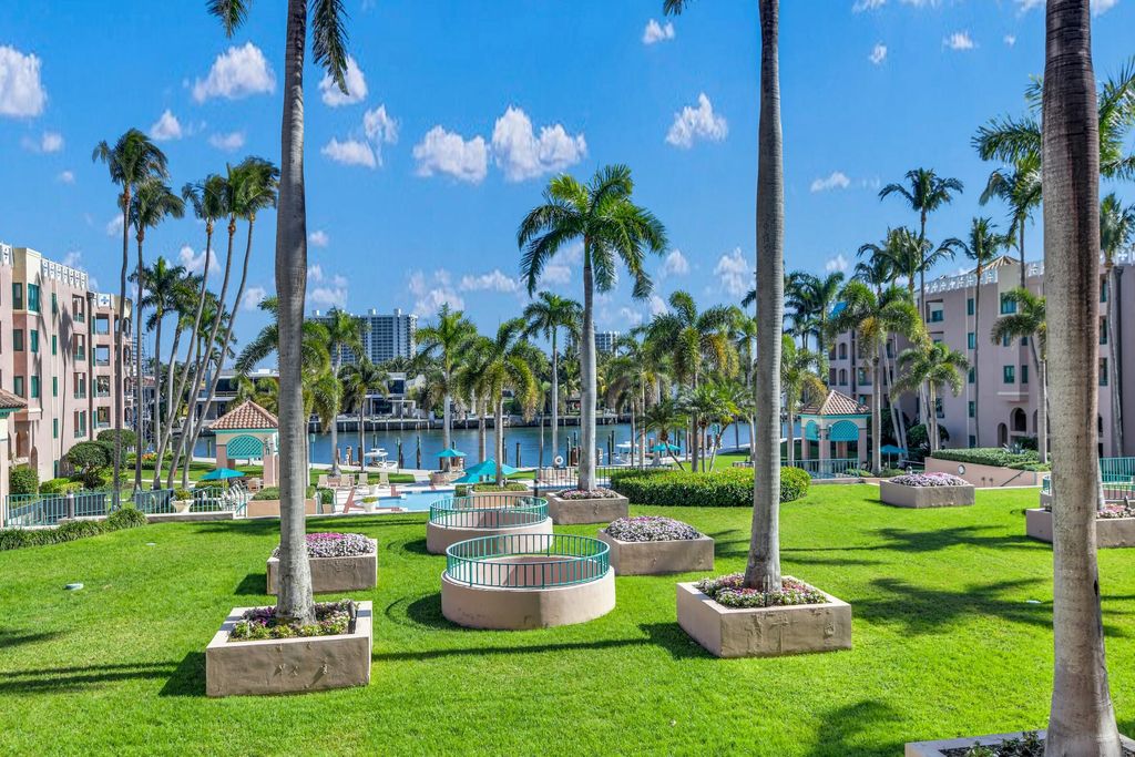 Photo of 120 SE 5th Avenue #337, Boca Raton, FL 33432 (MLS # R11151827)