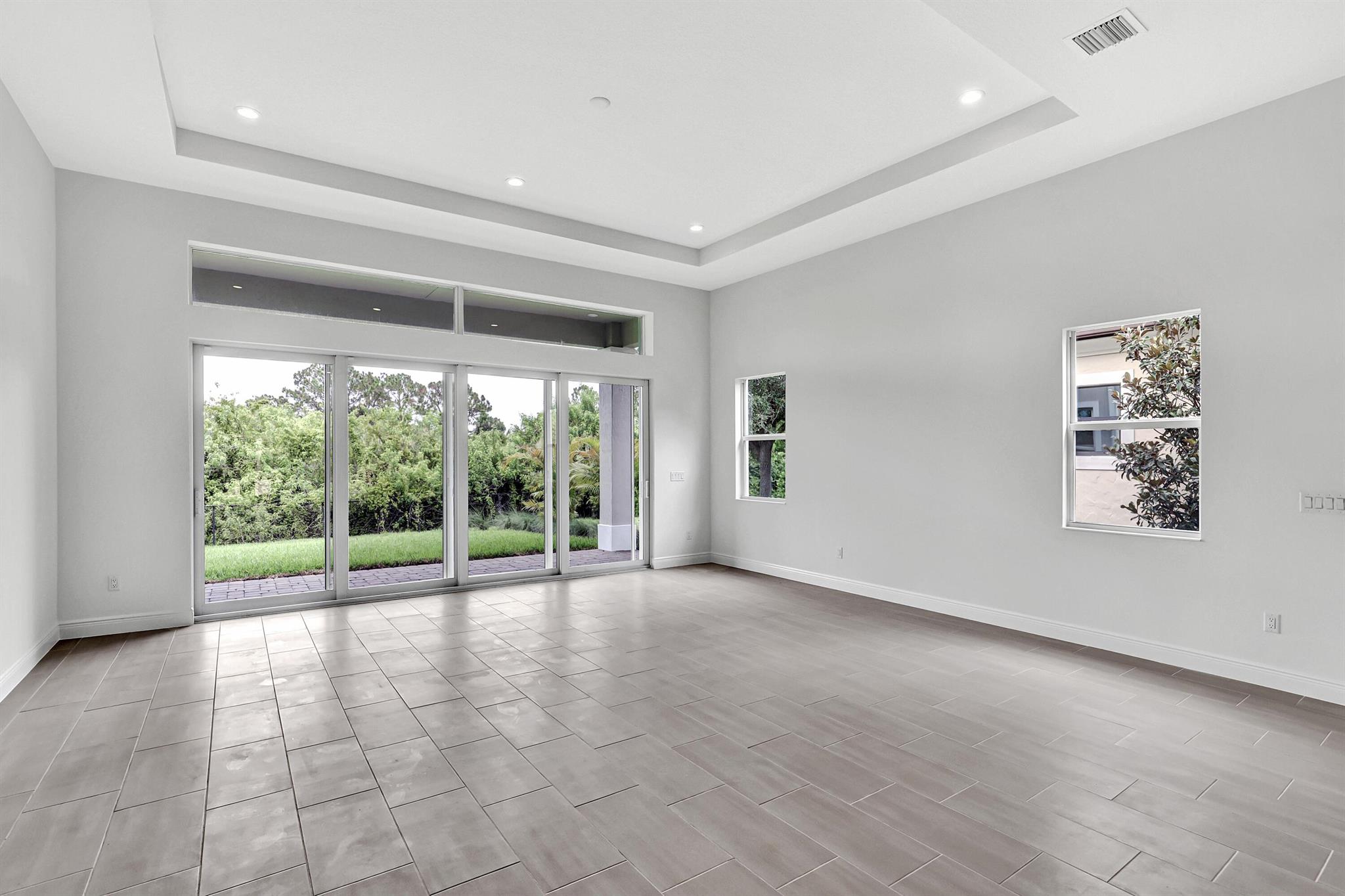 TESORO PLAT NO 15 - Residential