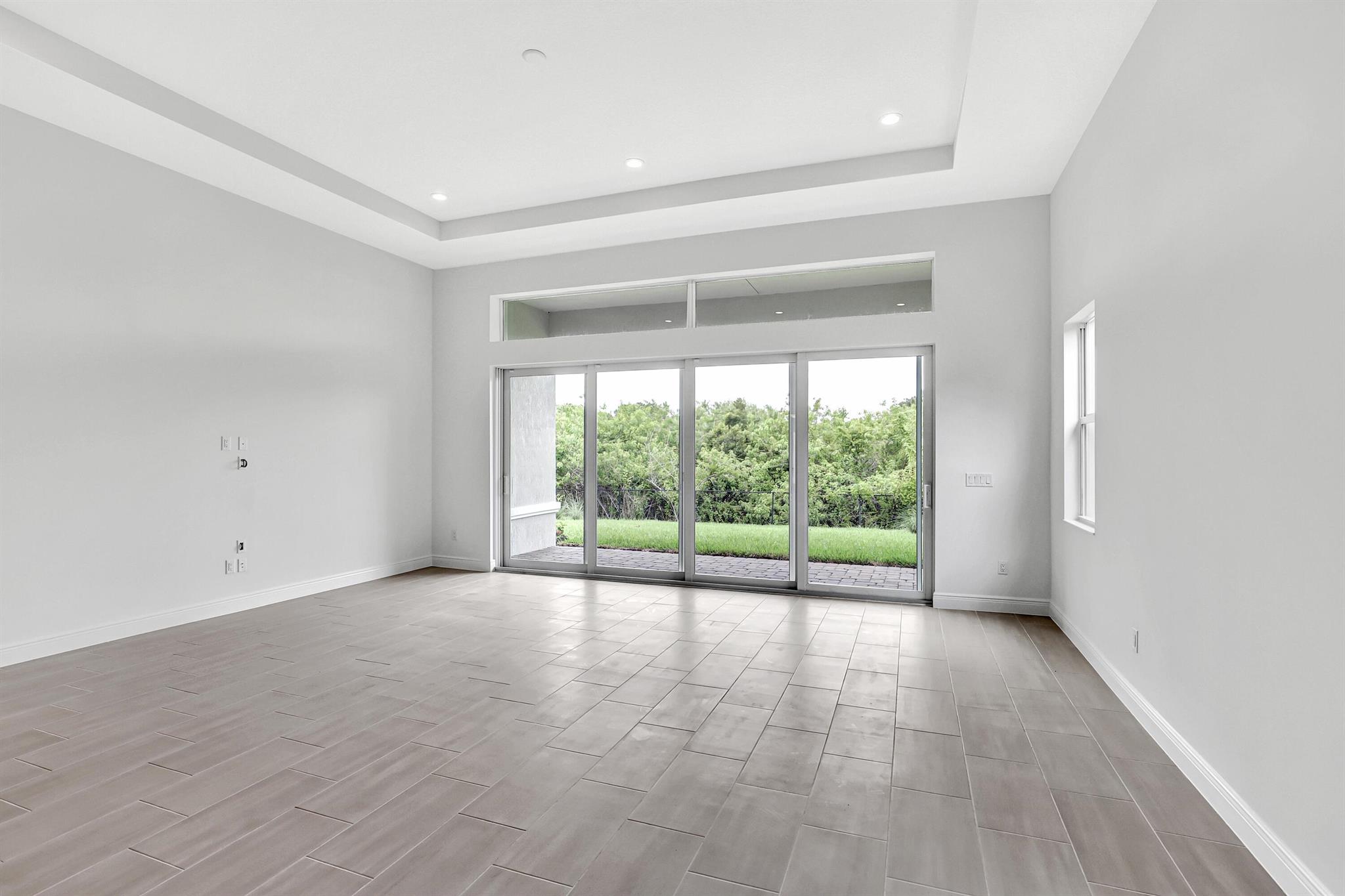 TESORO PLAT NO 15 - Residential