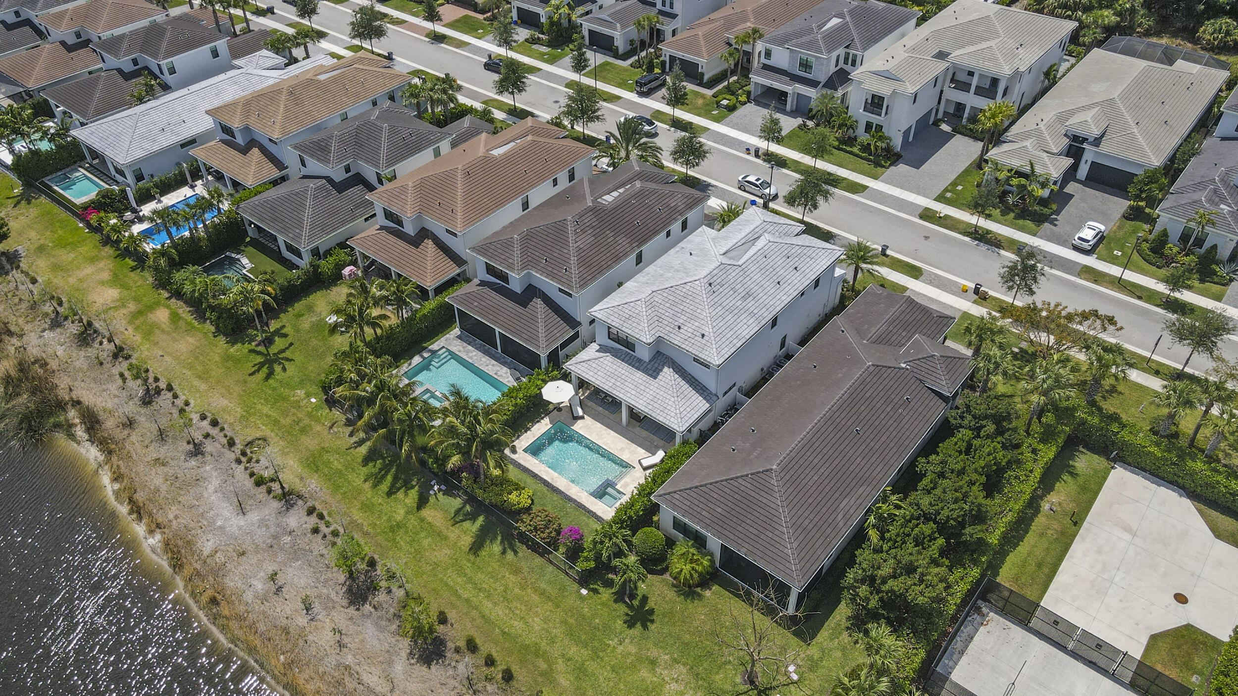 ARTISTRY - Residential