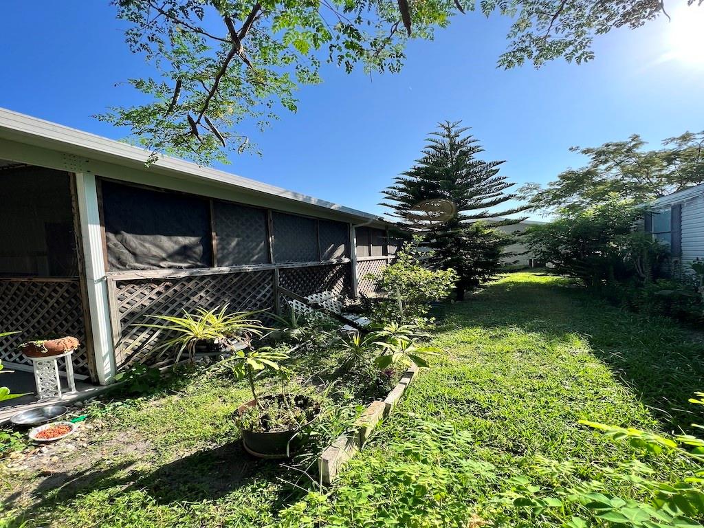 Lake Worth Village - Residential