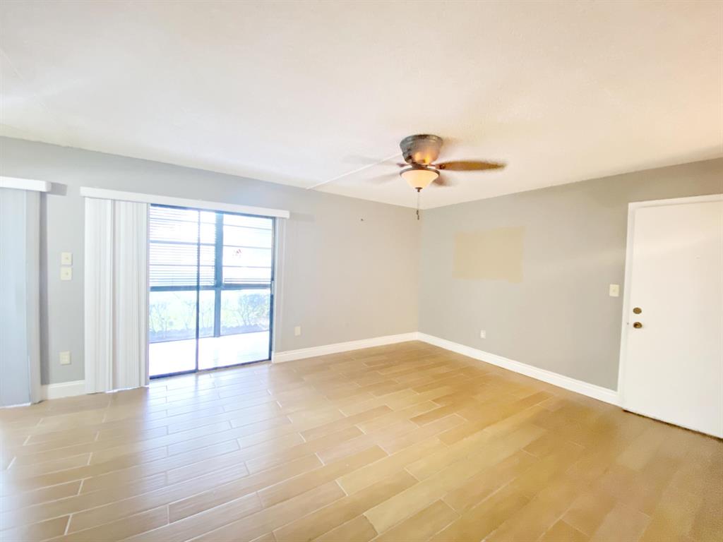 BELFORT I CONDO \ Kings Point - Residential