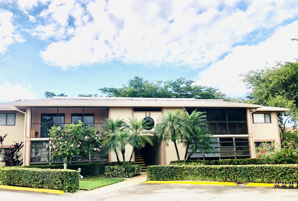 BELFORT I CONDO \ Kings Point - Residential