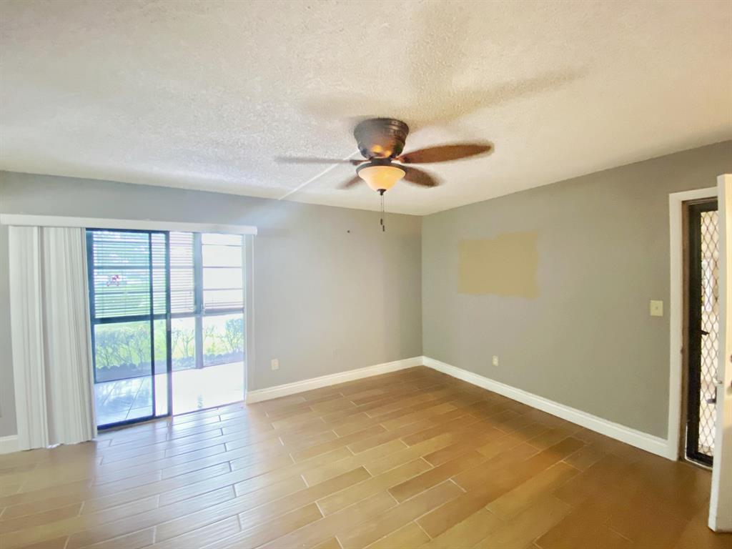 BELFORT I CONDO \ Kings Point - Residential