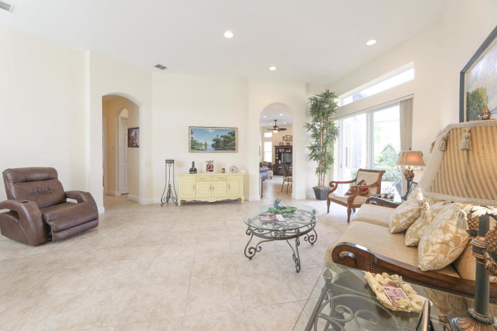 TRADITION PLAT NO 28 - Residential Lease