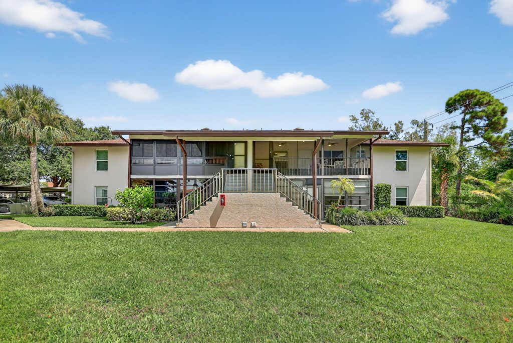 Photo of 6531 SE Federal Hwy #K1-203, Stuart, FL 34997 (MLS # R11115147)