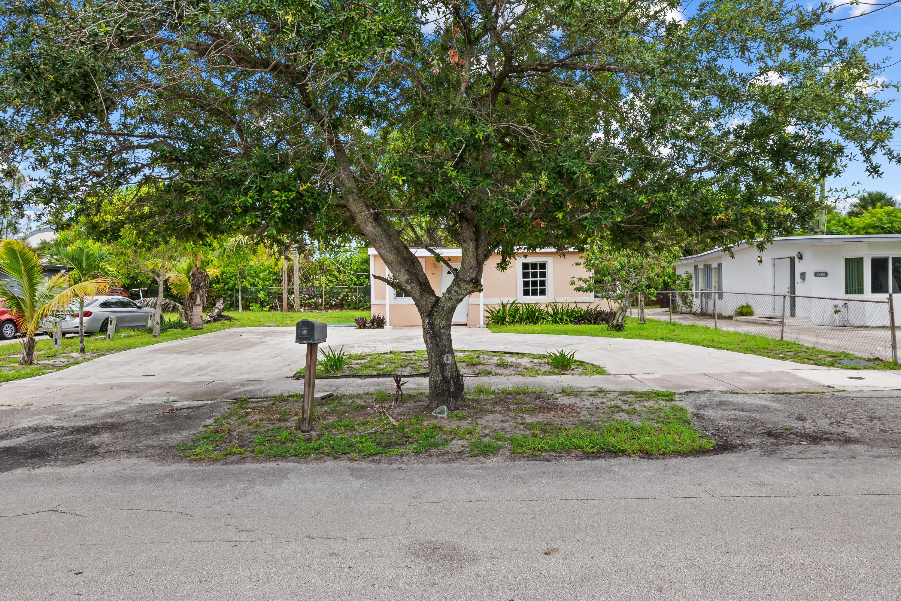1808 NW 24TH Terrace