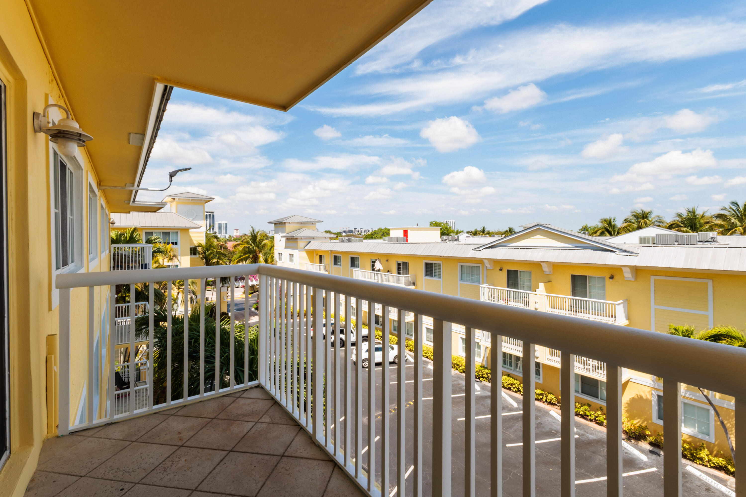 PINE CREST VILLAGE I AT - Residential