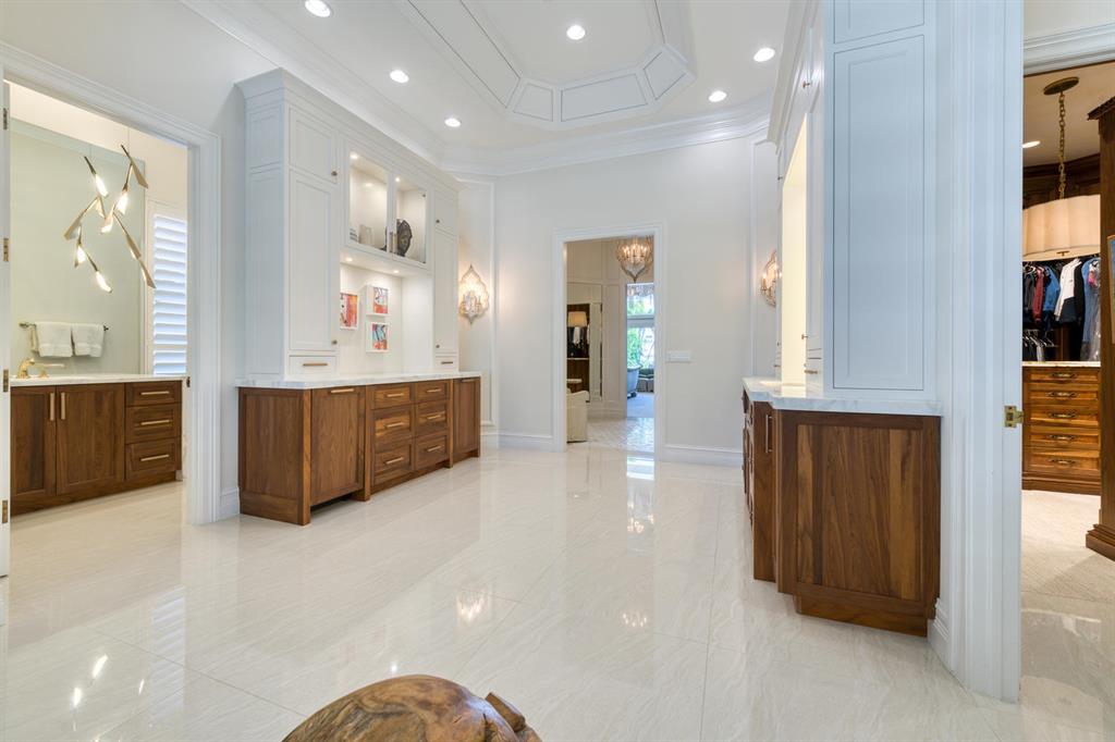 ADMIRALS COVE PAR C - Residential