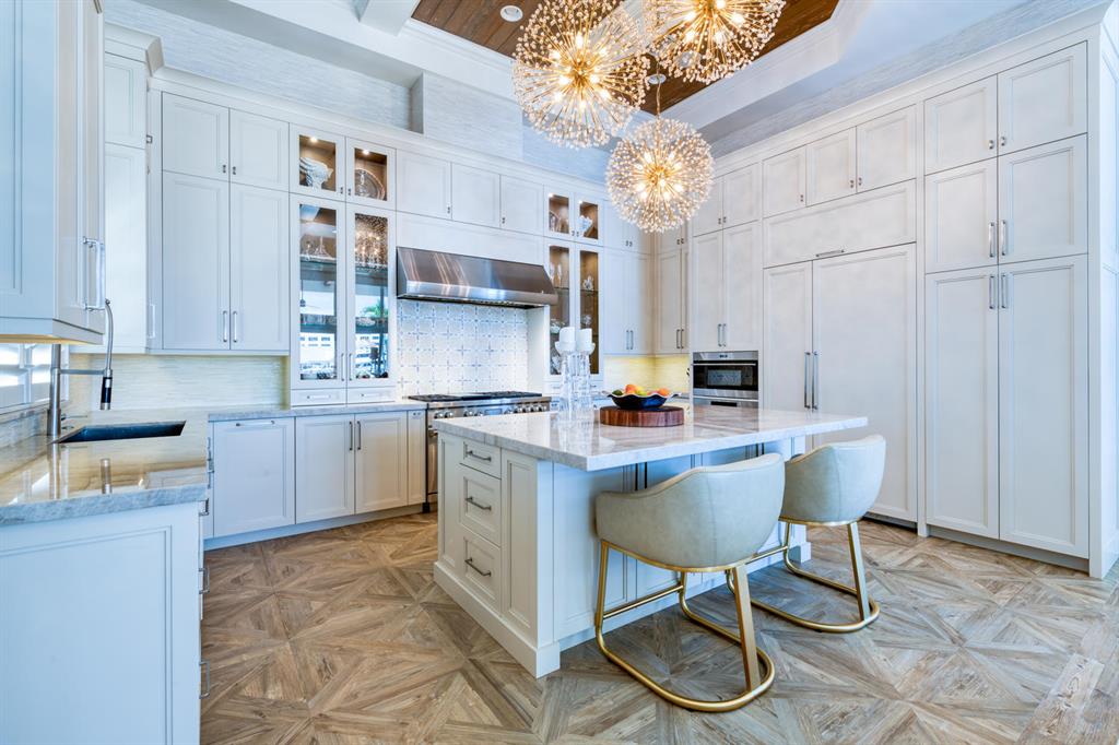 ADMIRALS COVE PAR C - Residential