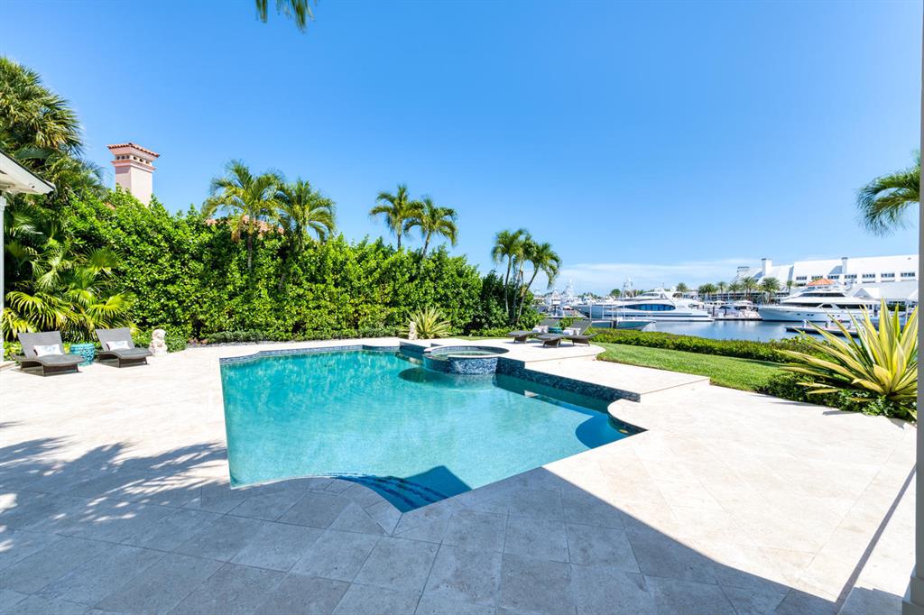 ADMIRALS COVE PAR C - Residential