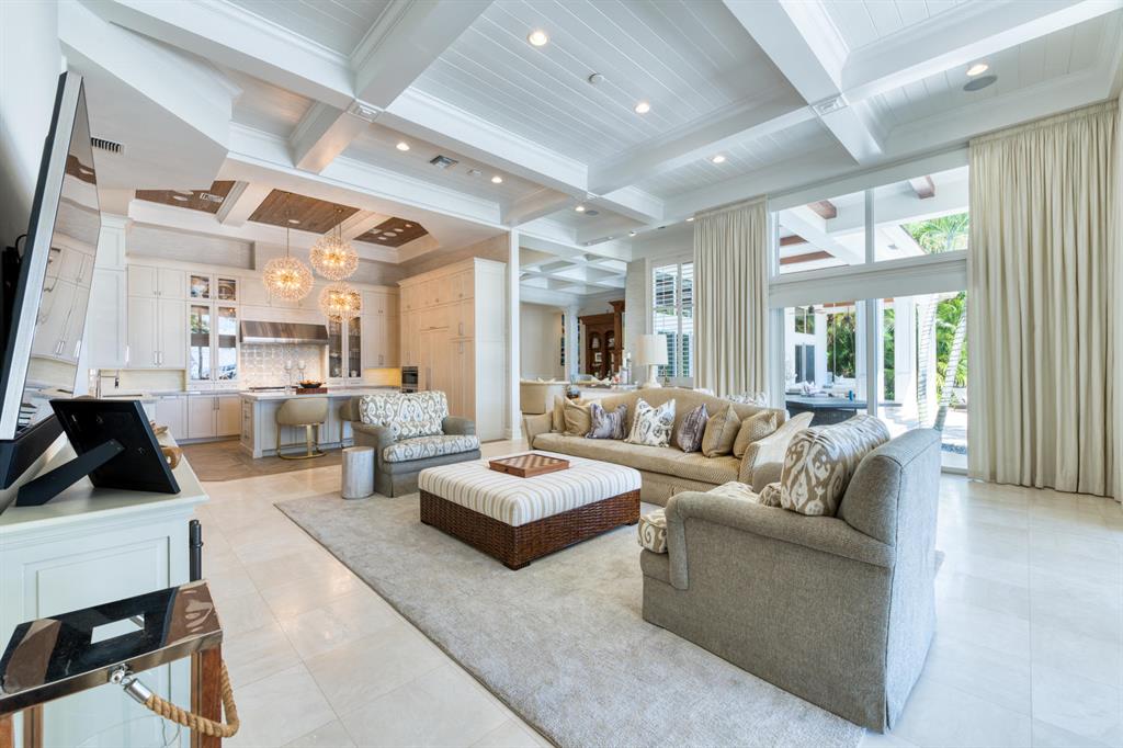 ADMIRALS COVE PAR C - Residential