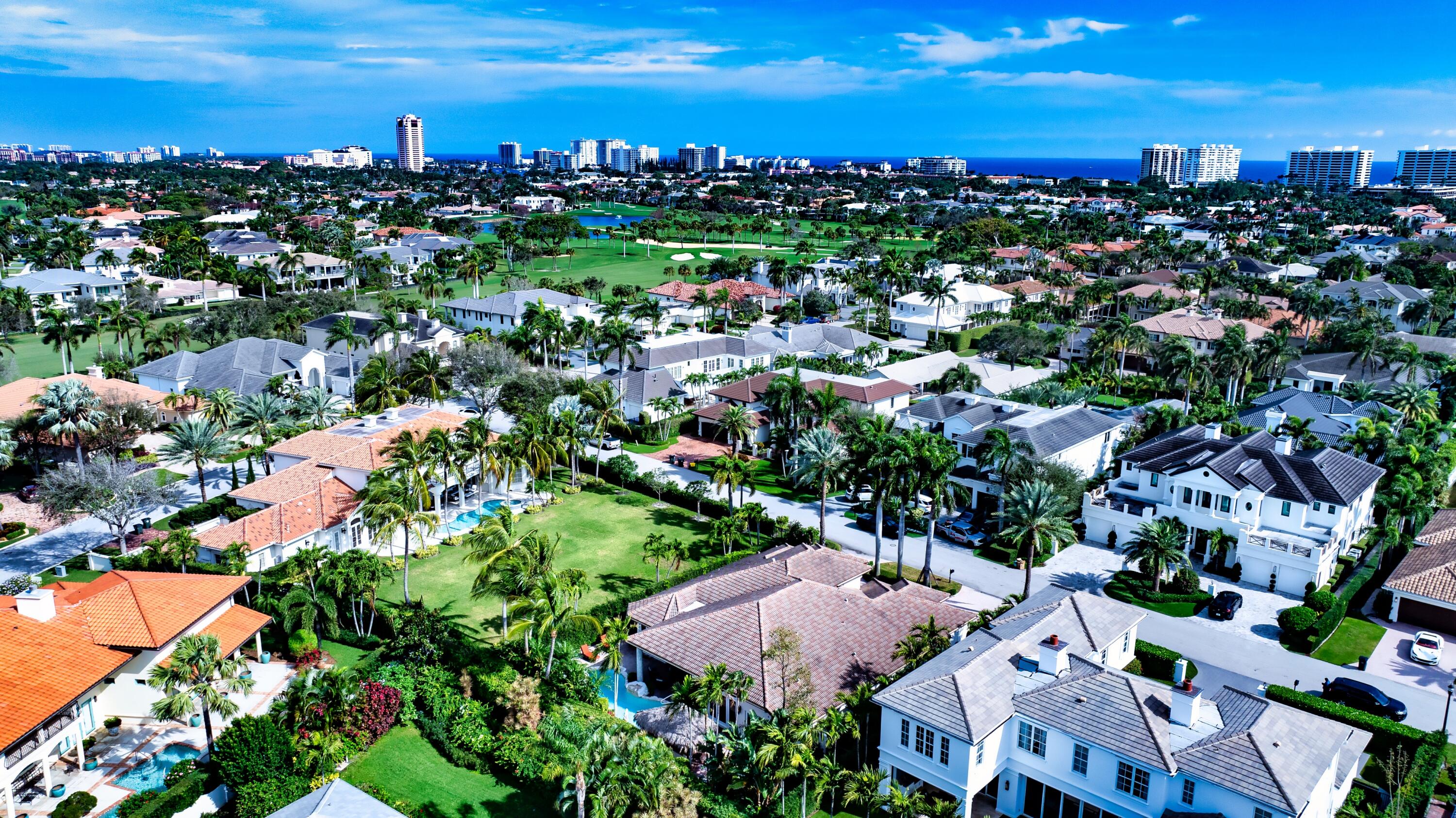 ROYAL PALM YACHT & COUNTRY CLUB - Residential