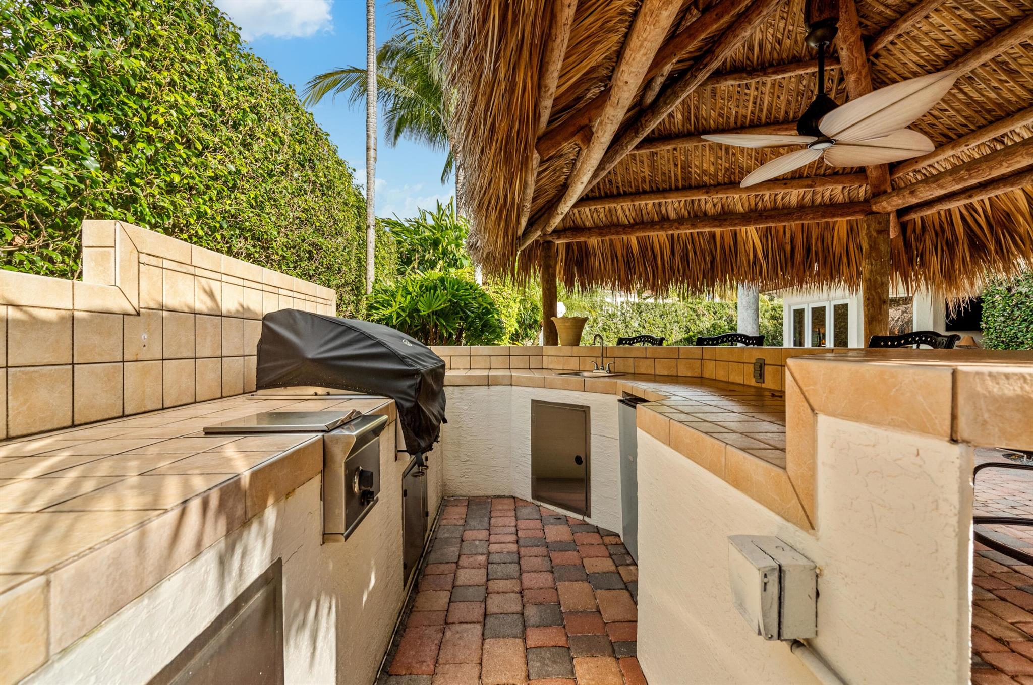 ROYAL PALM YACHT & COUNTR - Residential