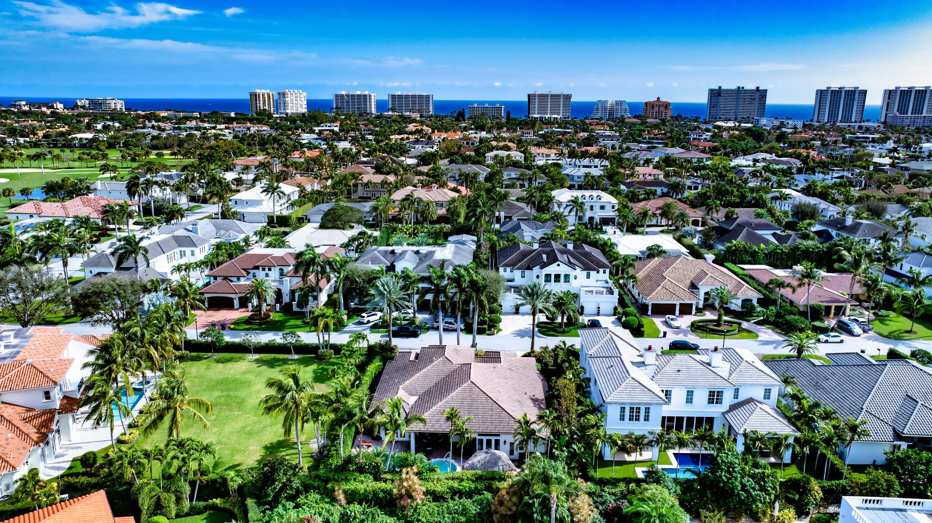 ROYAL PALM YACHT & COUNTRY CLUB - Residential