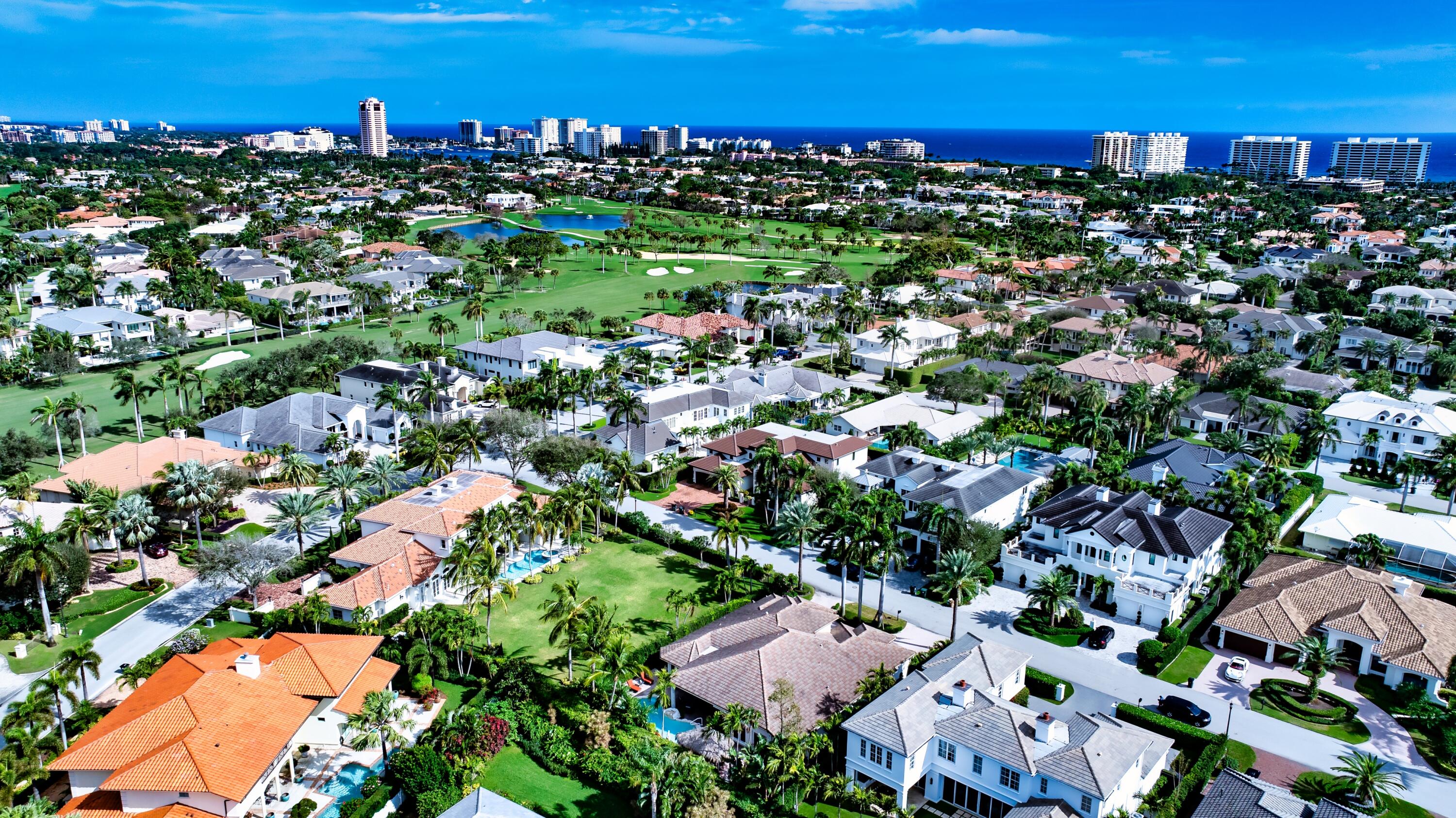 ROYAL PALM YACHT & COUNTRY CLUB - Residential