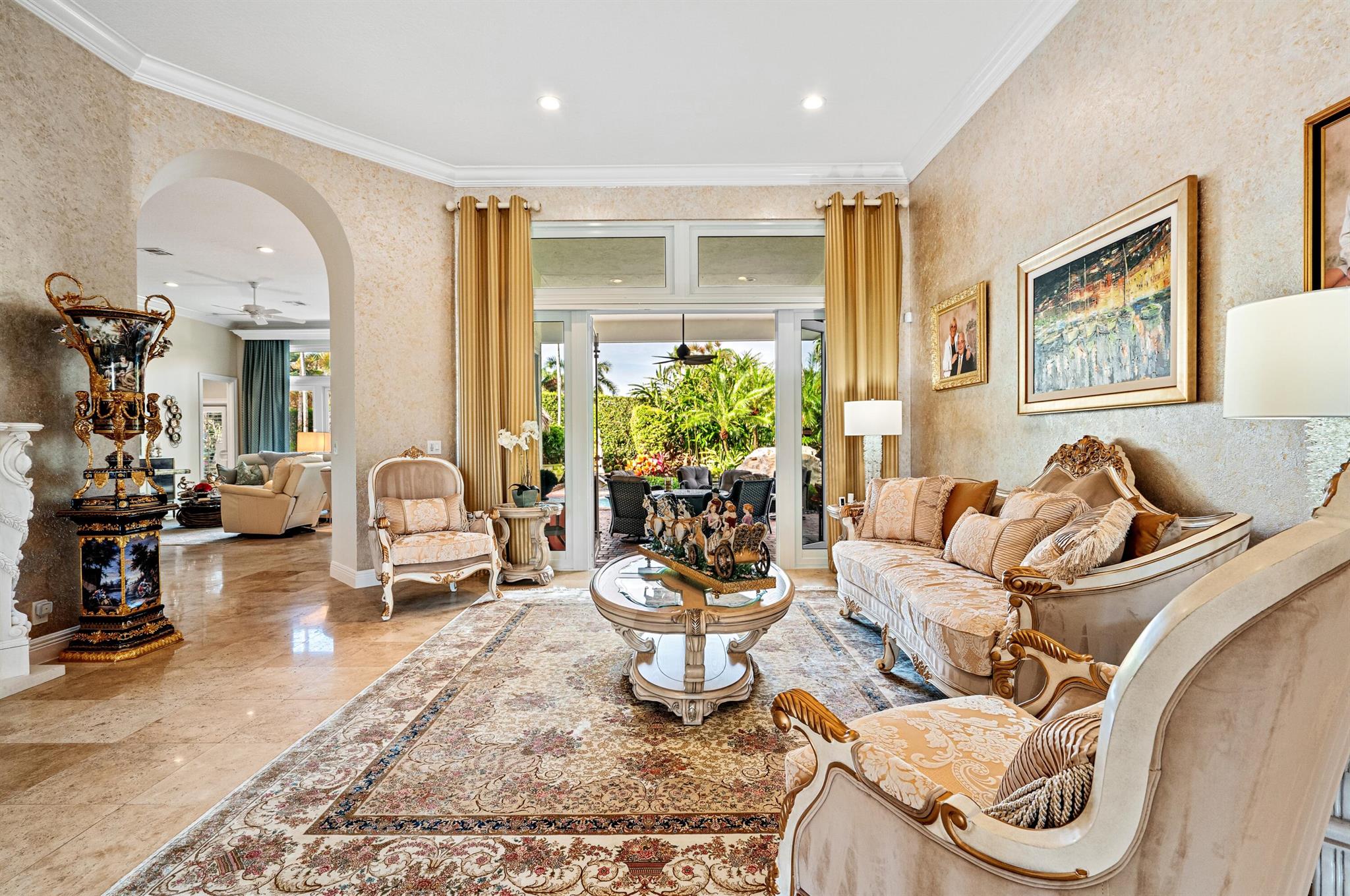 ROYAL PALM YACHT & COUNTR - Residential