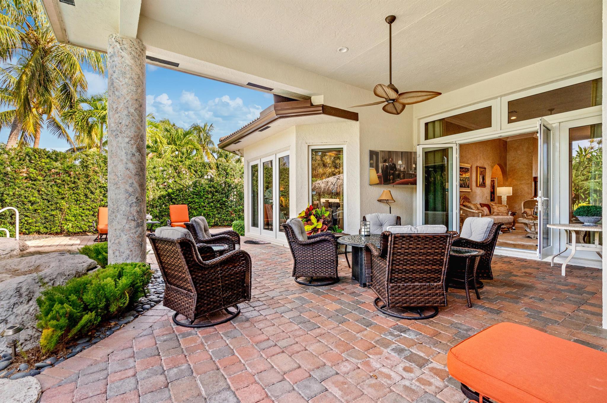 ROYAL PALM YACHT & COUNTR - Residential