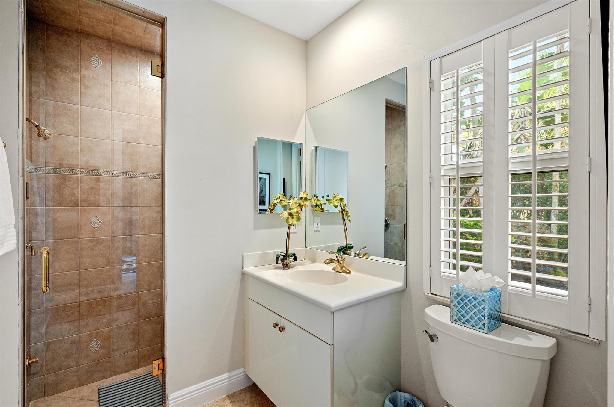 ROYAL PALM YACHT & COUNTR - Residential