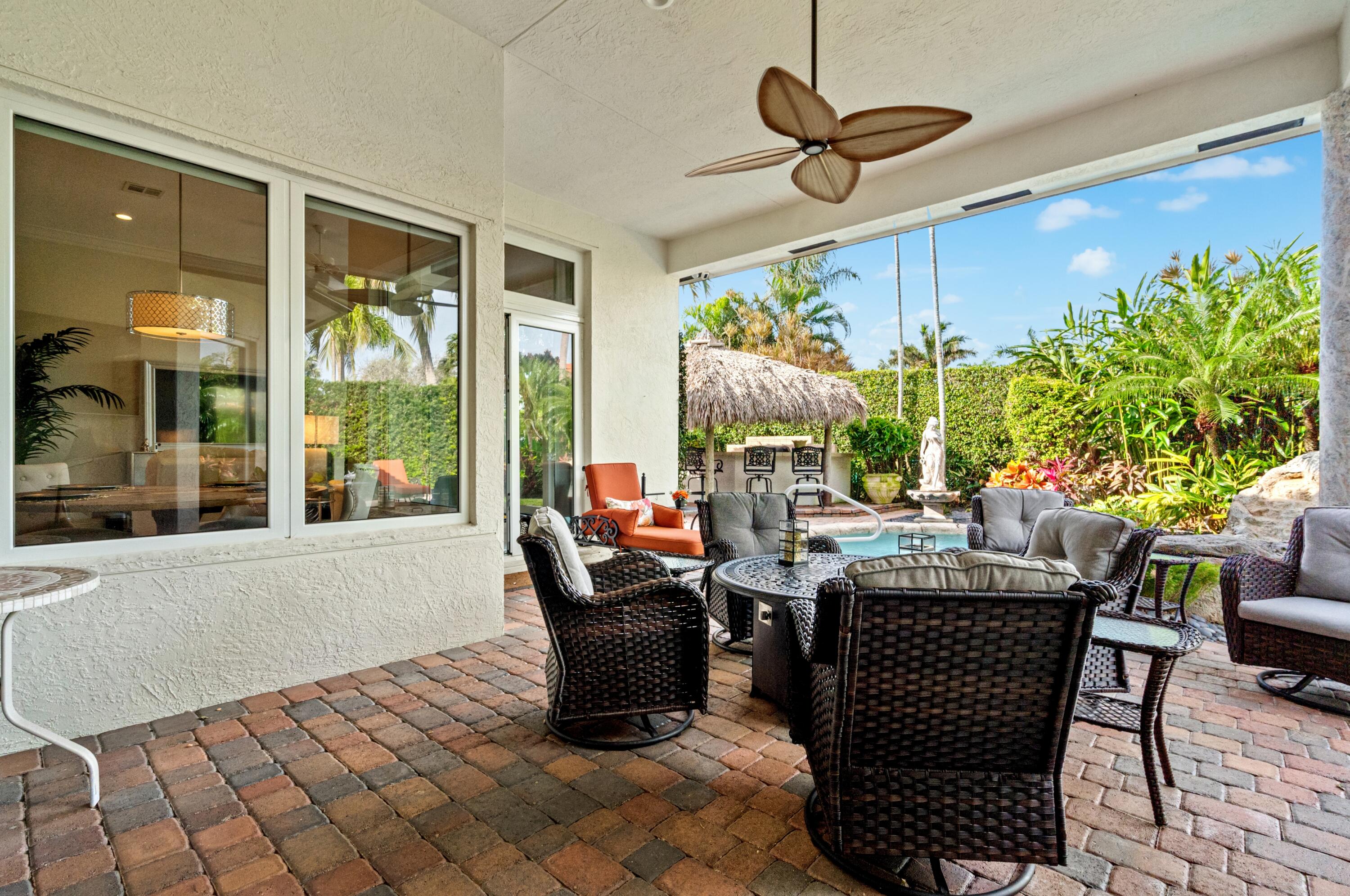 ROYAL PALM YACHT & COUNTRY CLUB - Residential