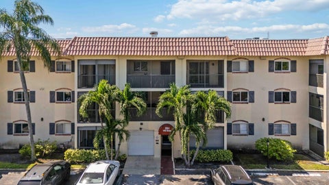 Tiny photo for 259 S Cypress Road #506, Pompano Beach, FL 33060 (MLS # B26023341)