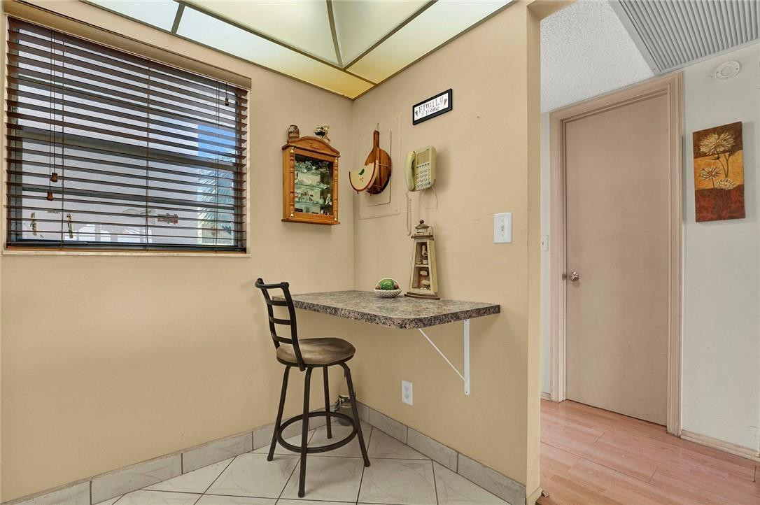 POINCIANA 5 OF PINE IS - Residential