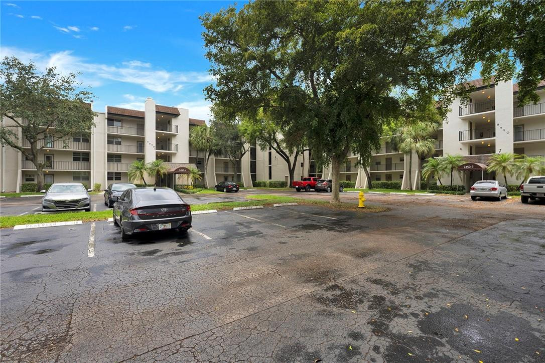 POINCIANA 5 OF PINE IS - Residential