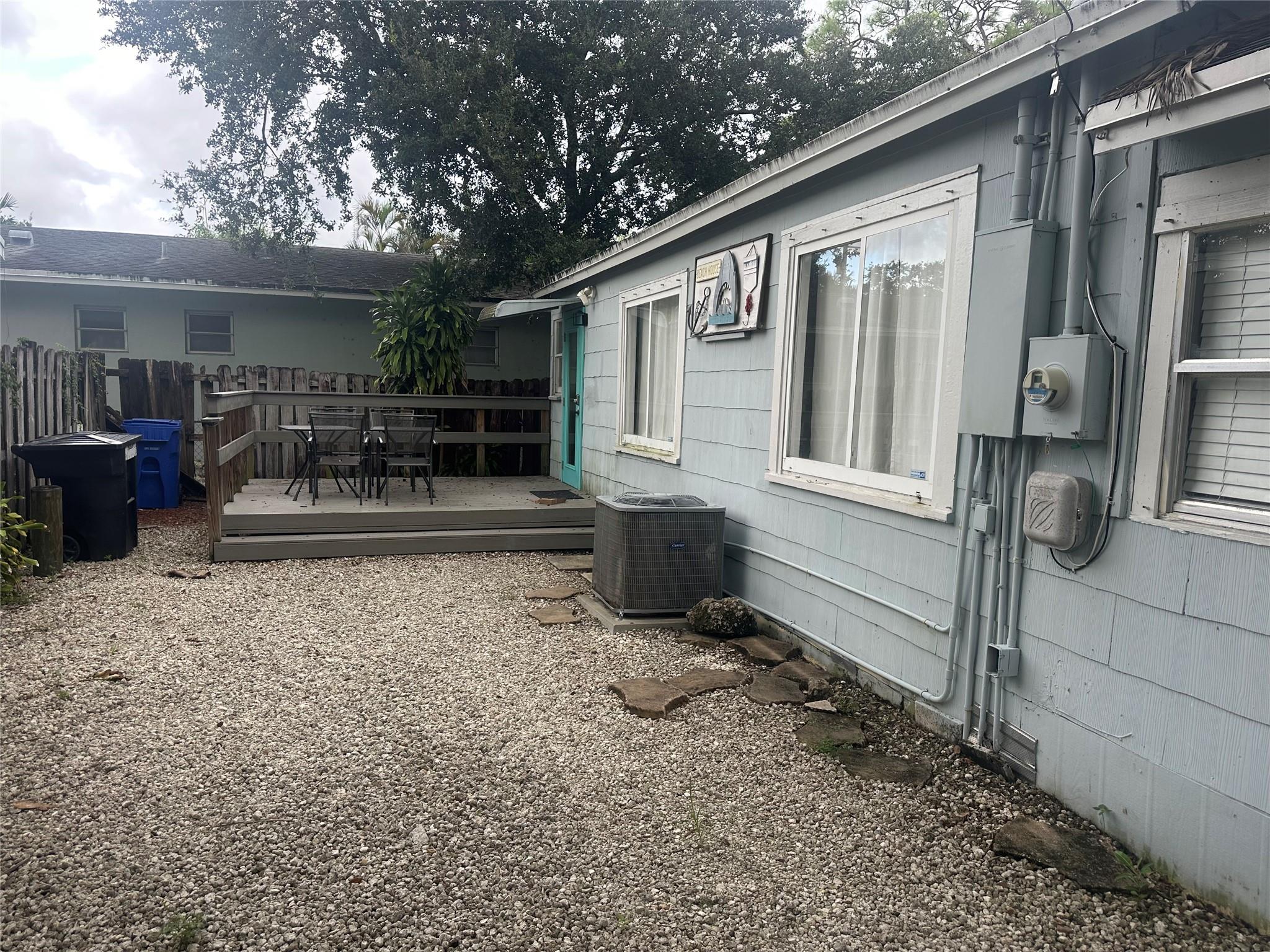 232 Seminole Ave