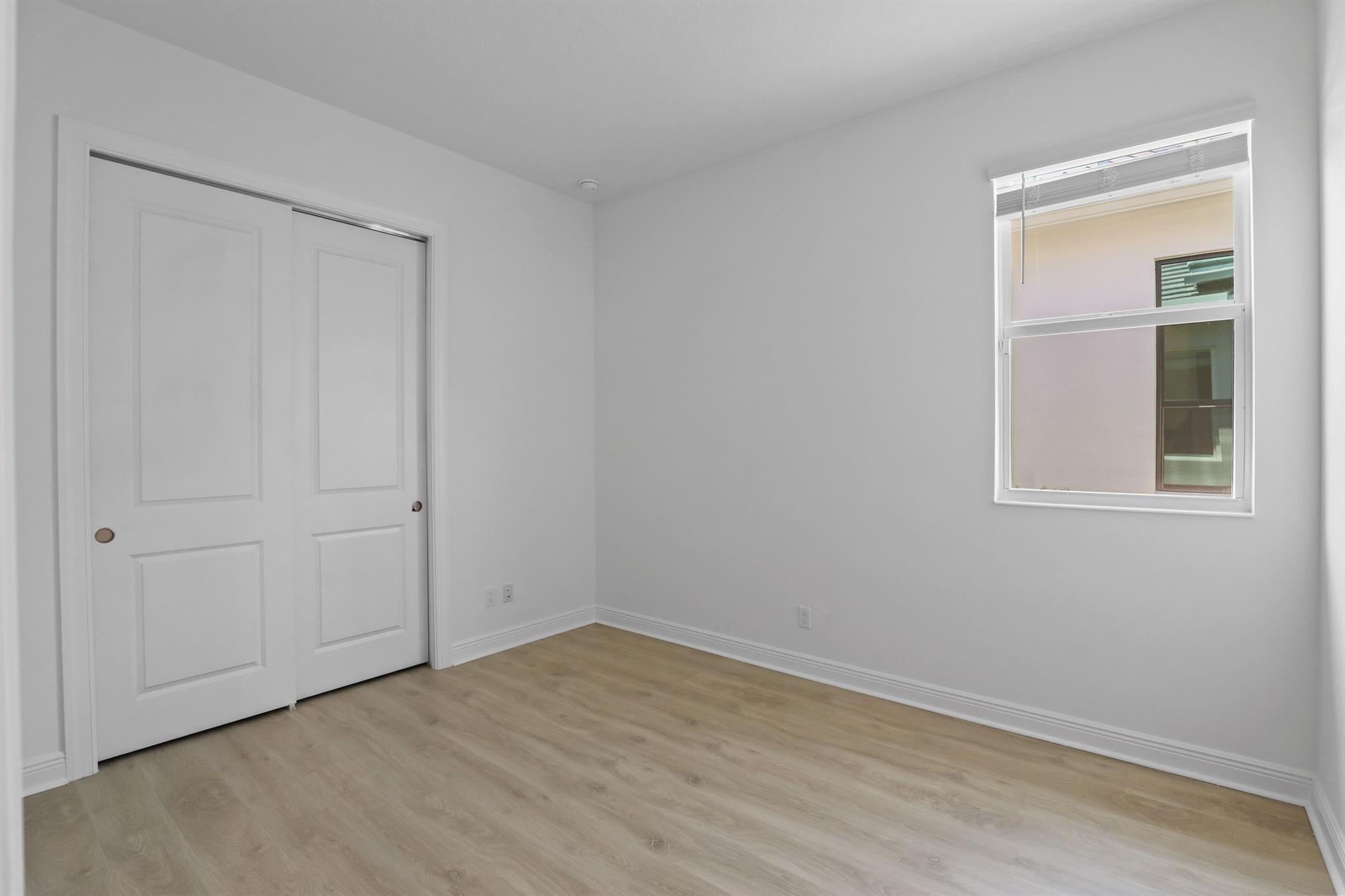 KH RIVELLA LLC - Residential