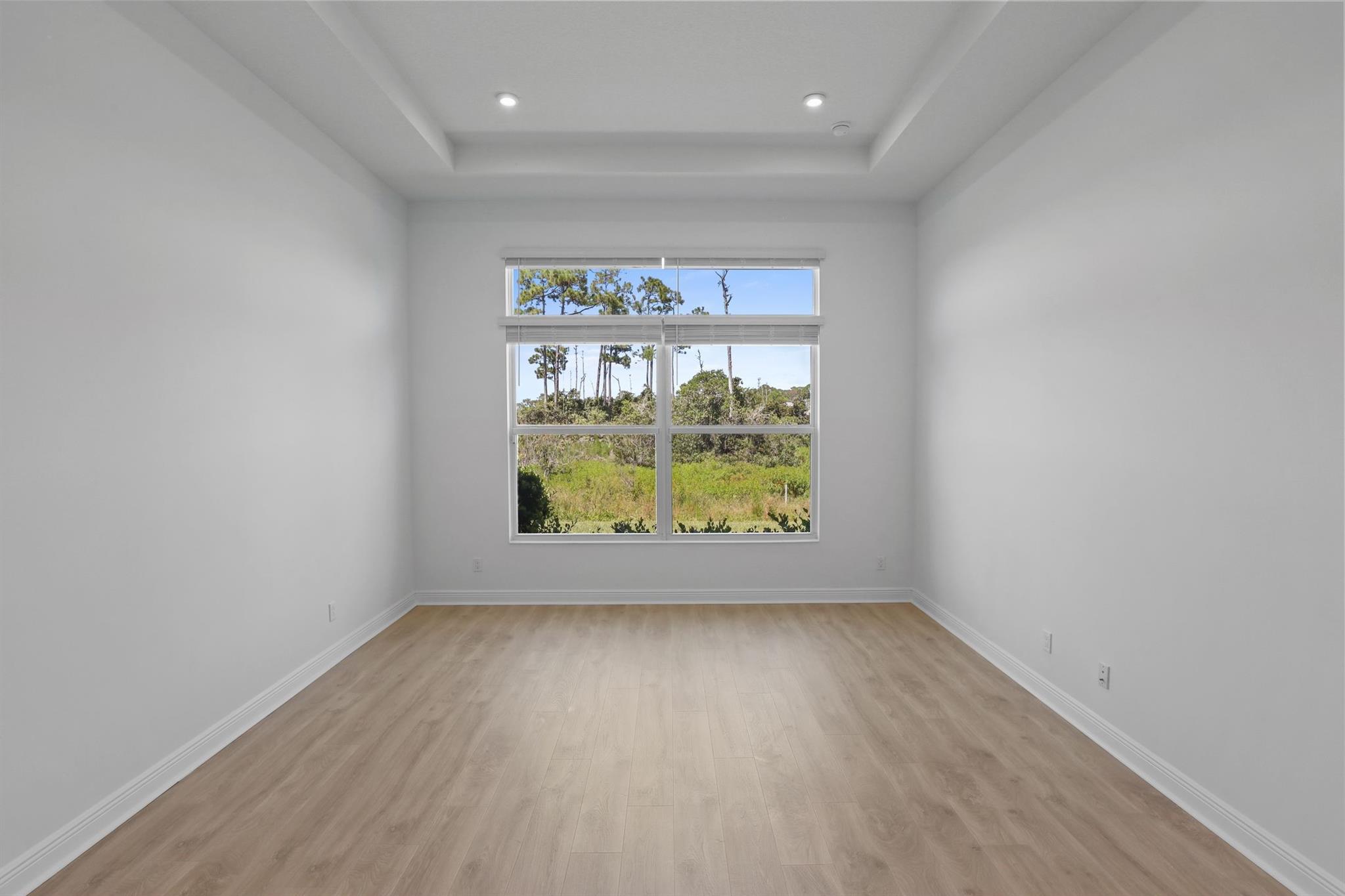 KH RIVELLA LLC - Residential