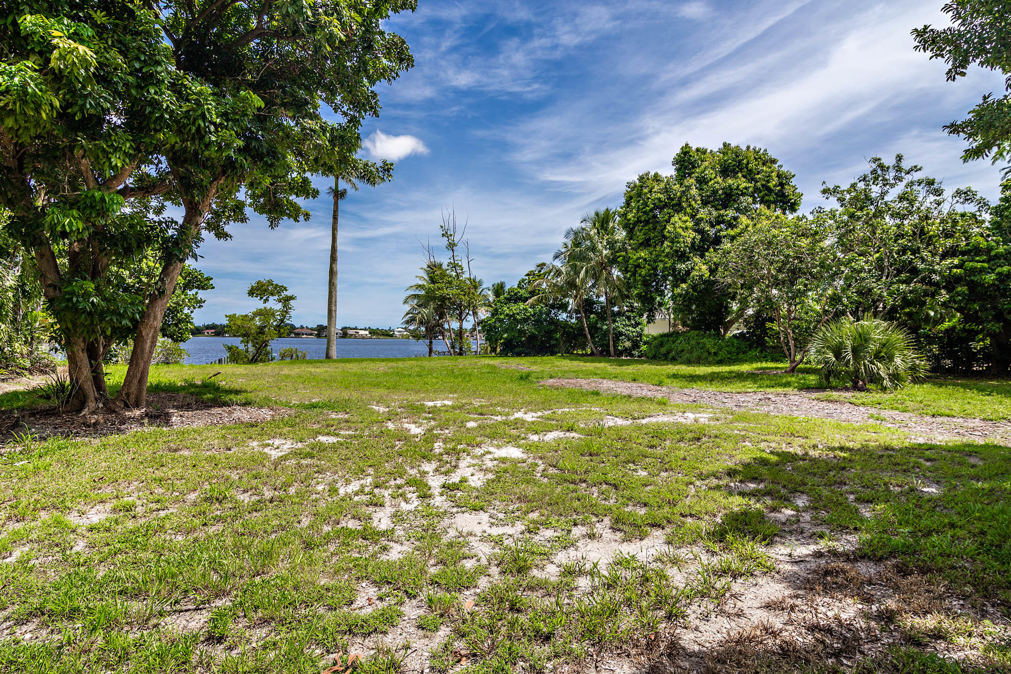 Unicorporated - Land