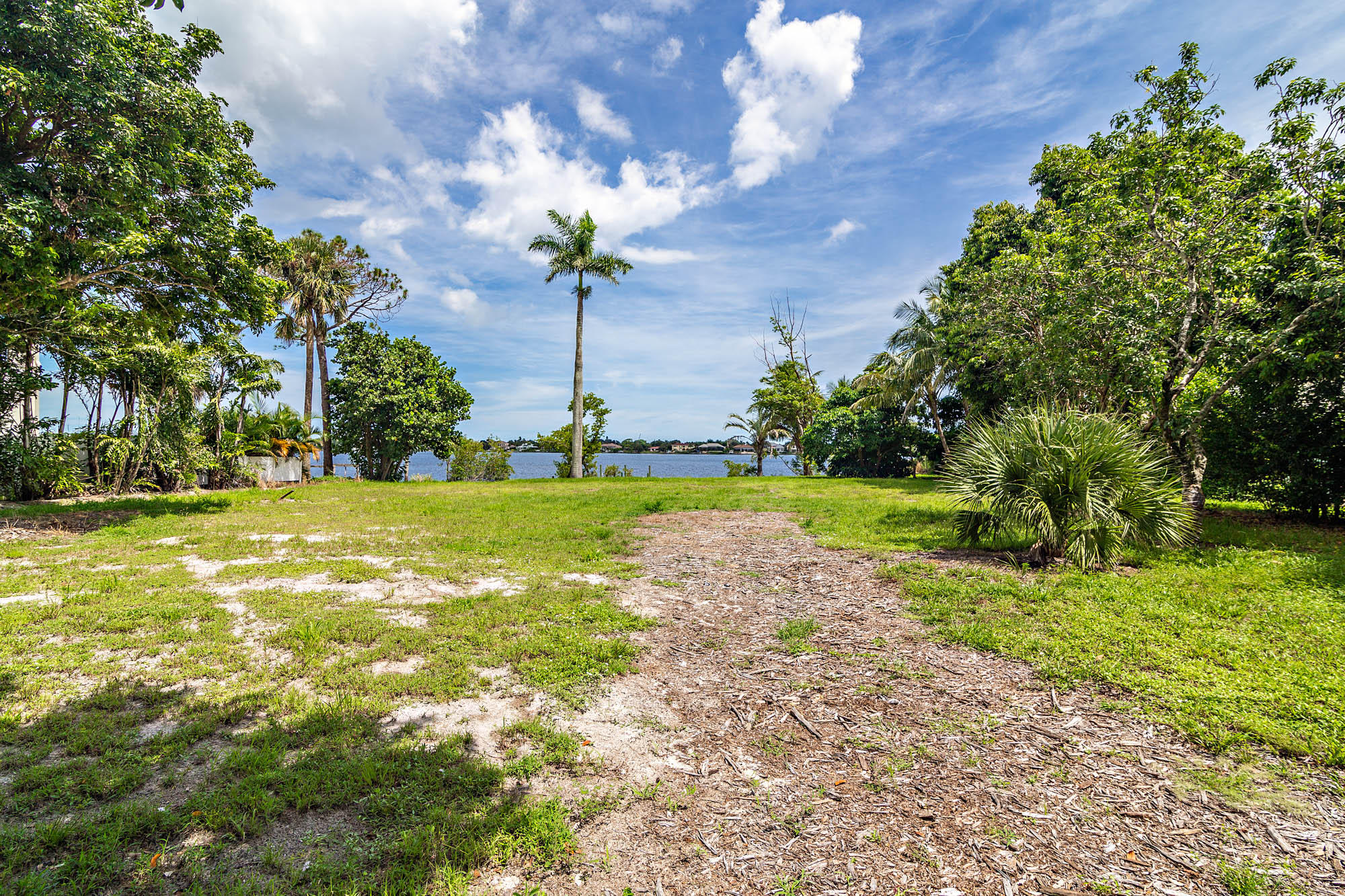 Unicorporated - Land