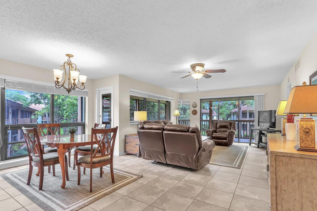 Photo of 147 Brackenwood Road, Palm Beach Gardens, FL 33418 (MLS # R11122074)