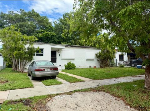 3801 NW Flagler Terrace Miami FL 33126