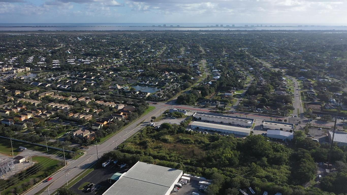 ST LUCIE GARDENS SUBDIVISION - Land