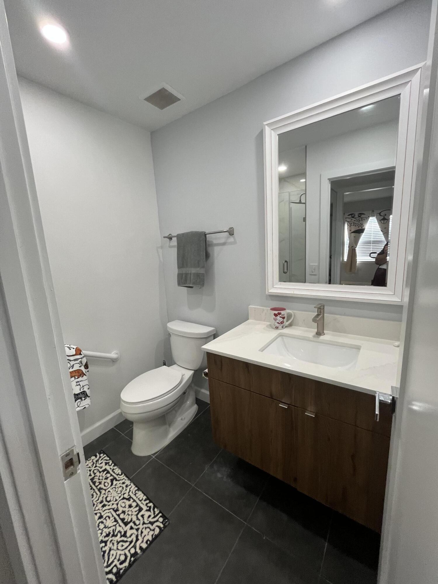 KINGS POINT - Residential