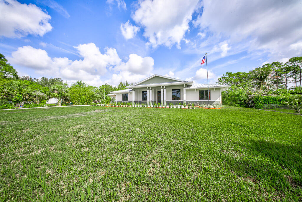 11165 Tangerine Boulevard