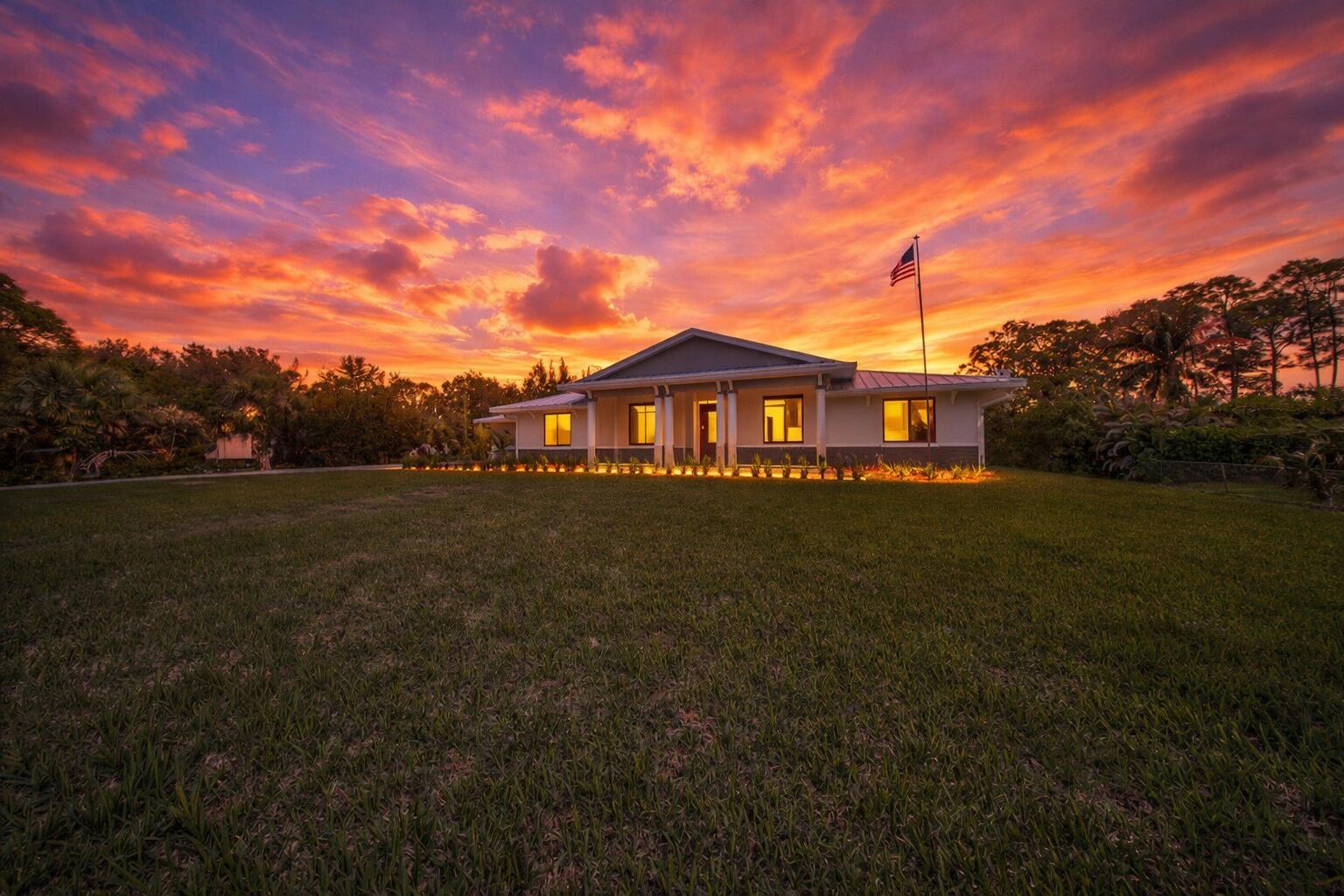 11165 Tangerine Boulevard