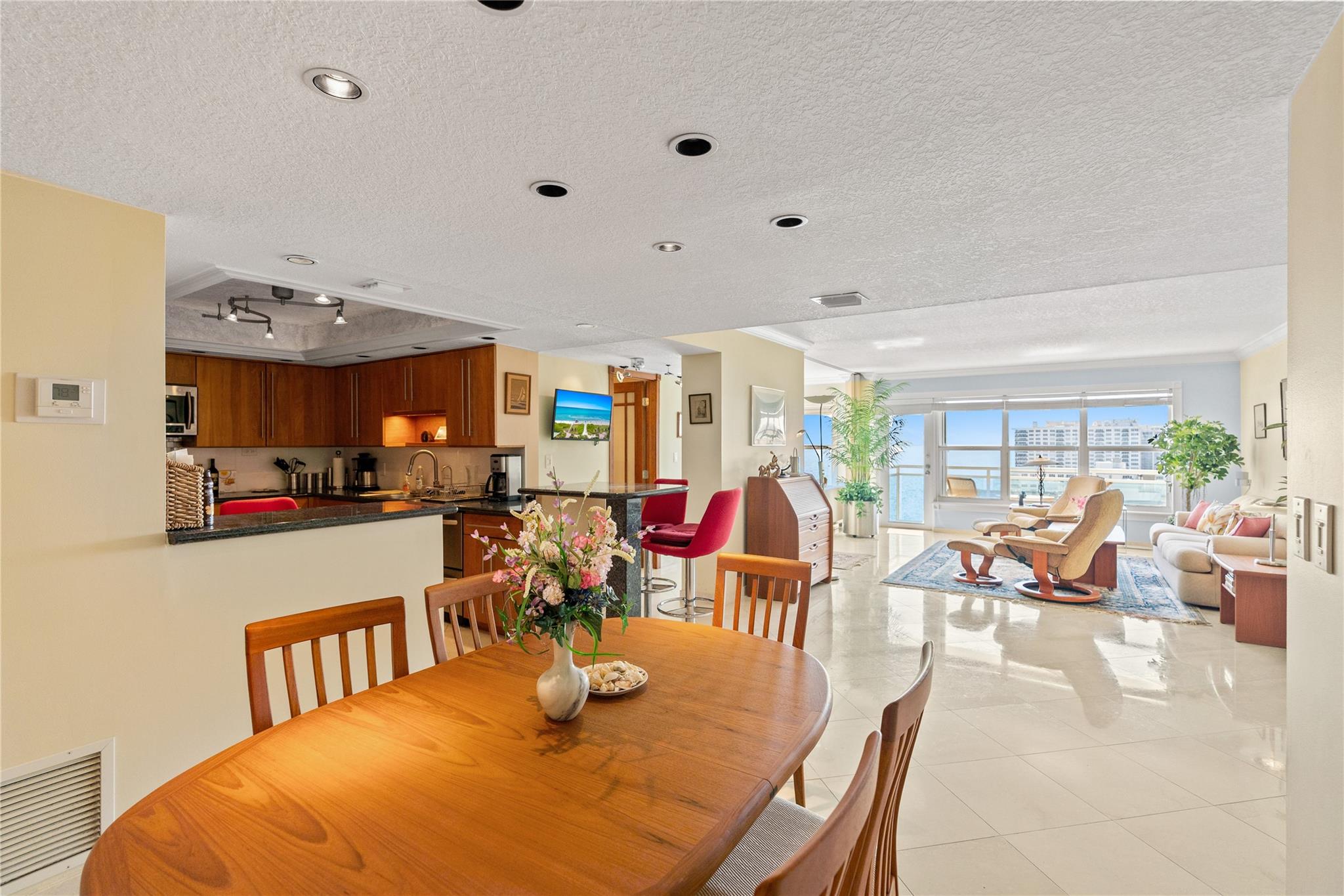 Playa Del Mar - Residential