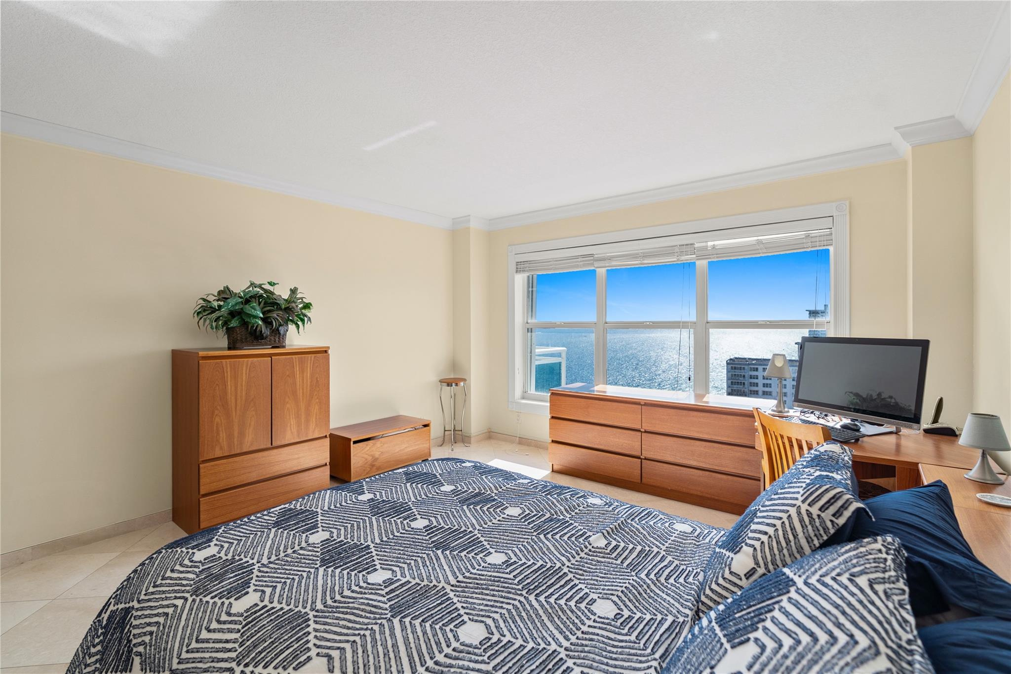 Playa Del Mar - Residential