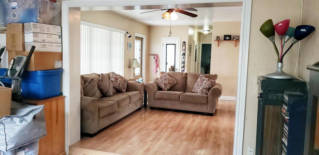 PALM SPRINGS VILLAGE 1 - Residential