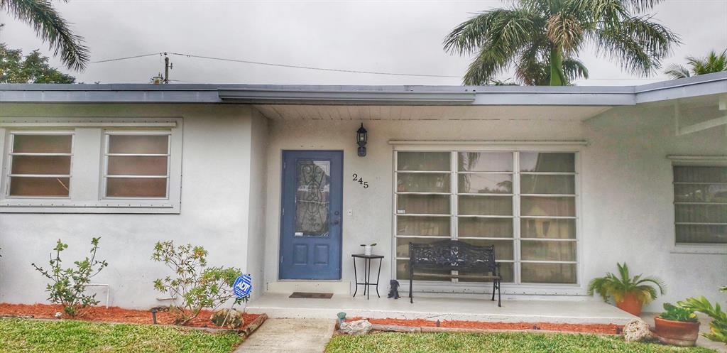 PALM SPRINGS VILLAGE 1 - Residential