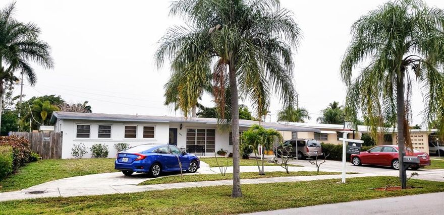 Beautiful 3 Bedroom Pool Home in a quiet central neighborhood! Fully fenced yard, spacious and open layout, no hoa! Bring your boat, RV, and all of your toys! Super quiet and private area but close to the beach, shopping, and places of worship!