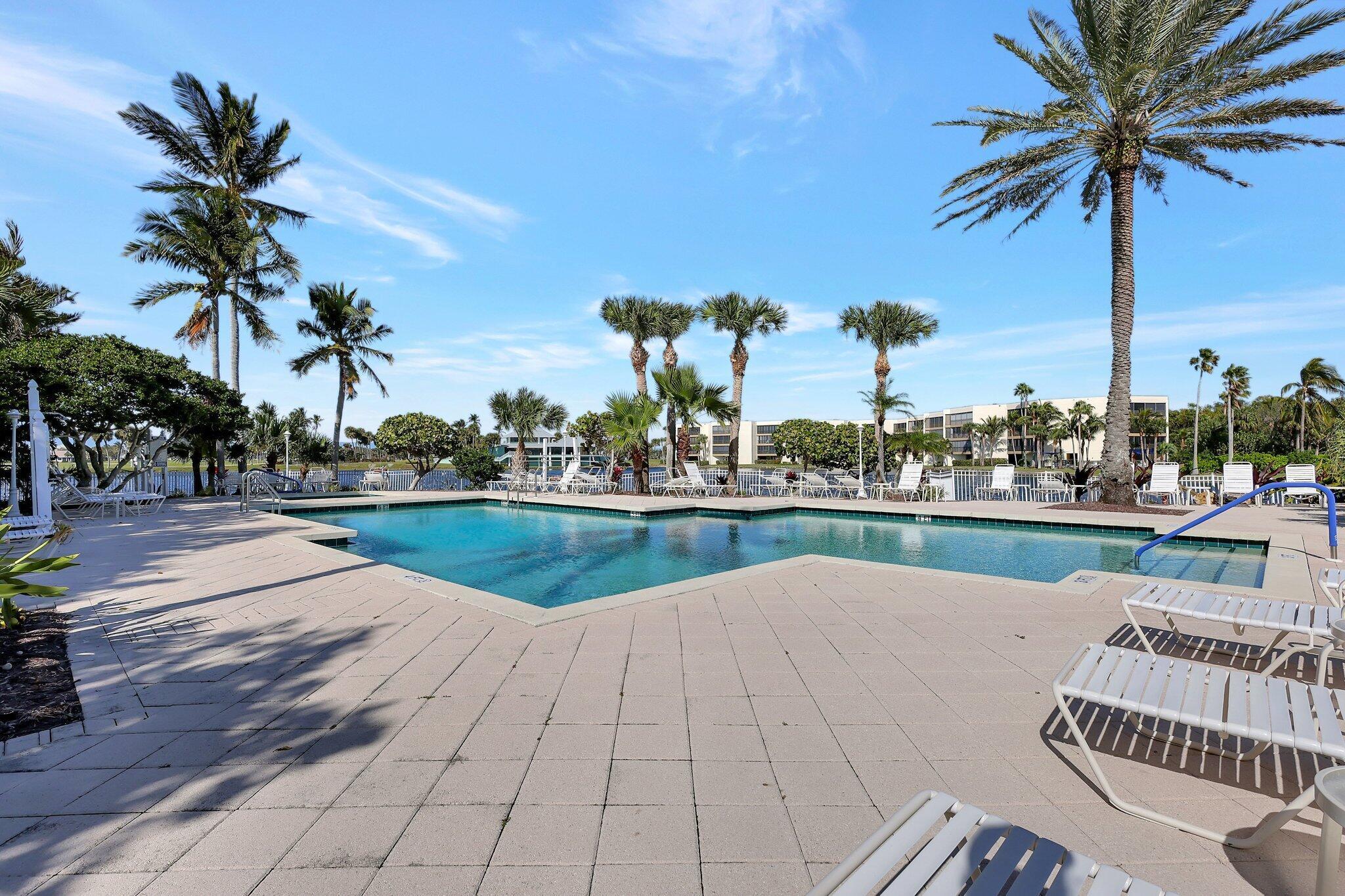 Bayview IRP Condo - Residential