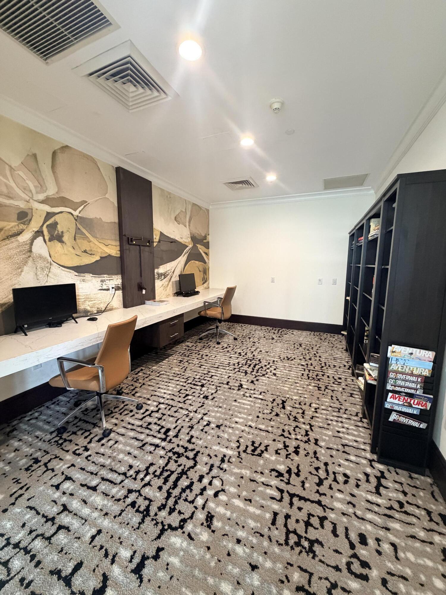 SYMPHONY SOUTH CONDO - Residential
