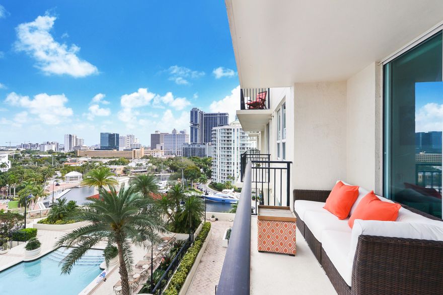Fabulous 1 bedroom 1 bathroom with beautiful views of the New River, Downtown Fort Lauderdale & resort style pool. Enjoy year round living or a seasonal retreat with all the amenities and security one could want! This meticulously maintained condo features pristine white porcelain throughout, granite counters in kitchen, Samsung SS appliances, W/D, Nest thermostat & more. Anyone who loves five-star living will love the: gated entry, 24/7 front desk & valet, spa, gym, heated pool/sauna, club rooms, bbq area and on-site management.