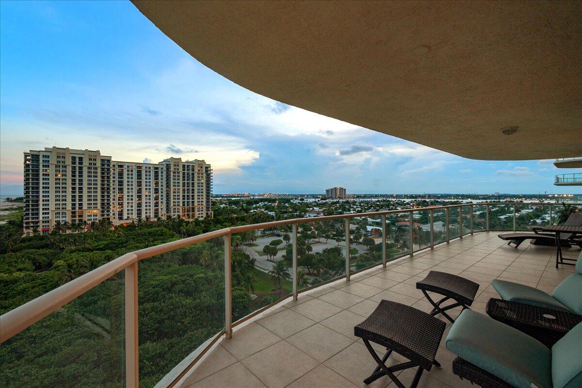 OASIS SINGER ISLAND CONDO - Residential